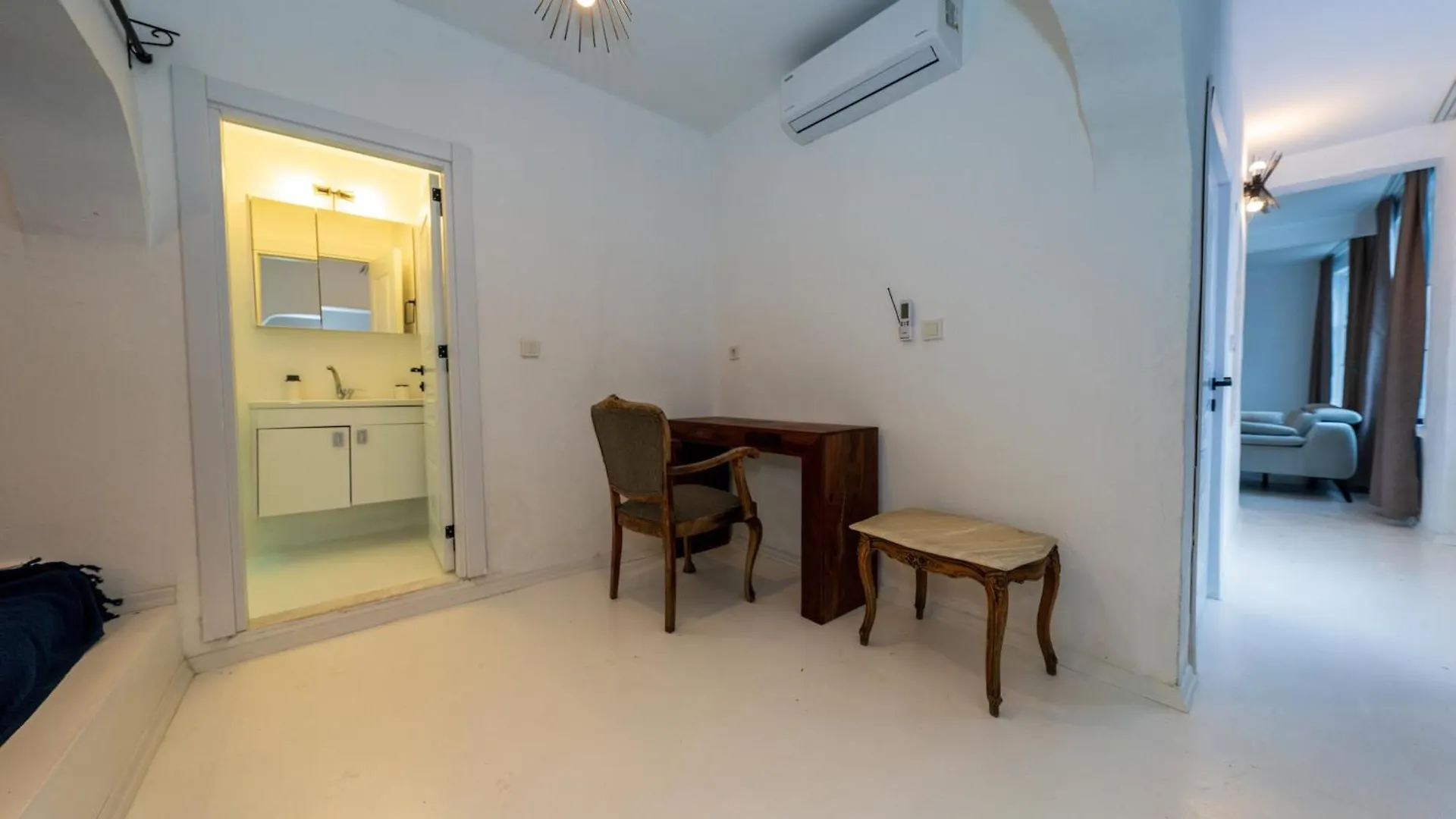 Mai Rooms By Downtown Fethiye Apartment